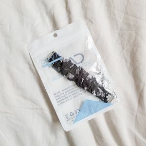 Fitbit Floral Scrunchie wristband